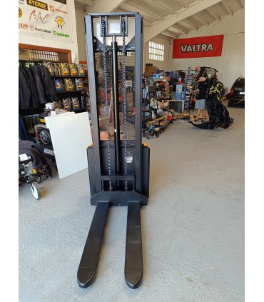 APILADOR ELÉCTICO ELEQTRA 3500 - AYERBE