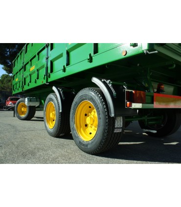 REMOLQUE DE 3 EJES CON GIRATORIA BEGUER