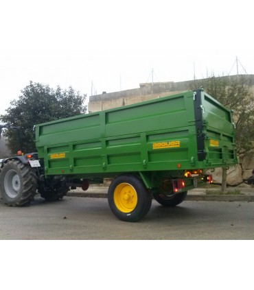 REMOLQUE DE UN EJE BEGUER