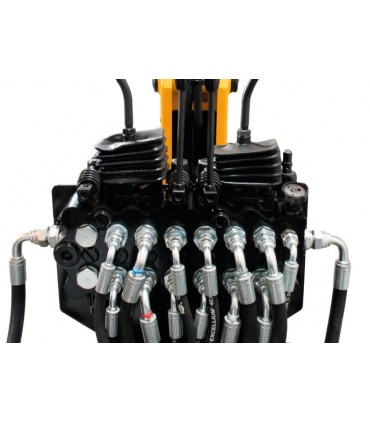 RETRO EXCAVADORA AGRÍCOLA - LOPEZ GARRIDO